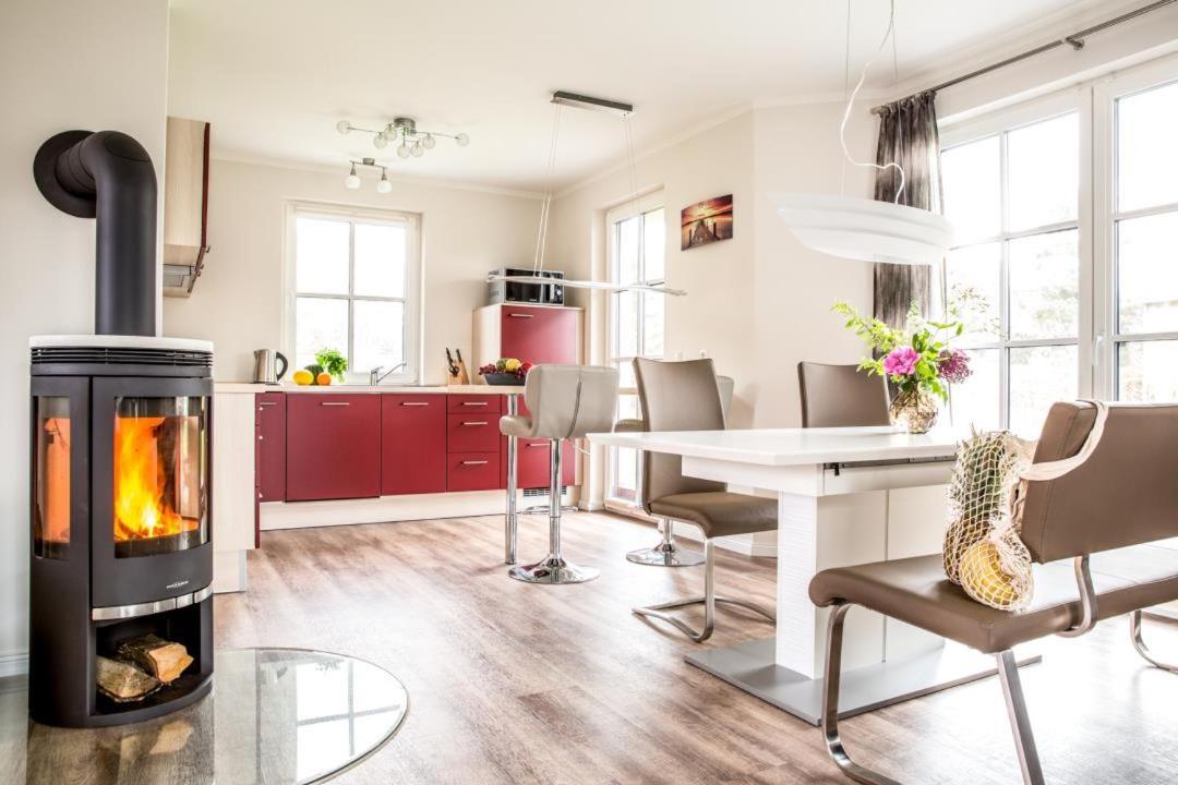 Haus Rose, Luxus-Ferienhaus In Fuhlendorf Fur 4 Personen Luaran gambar